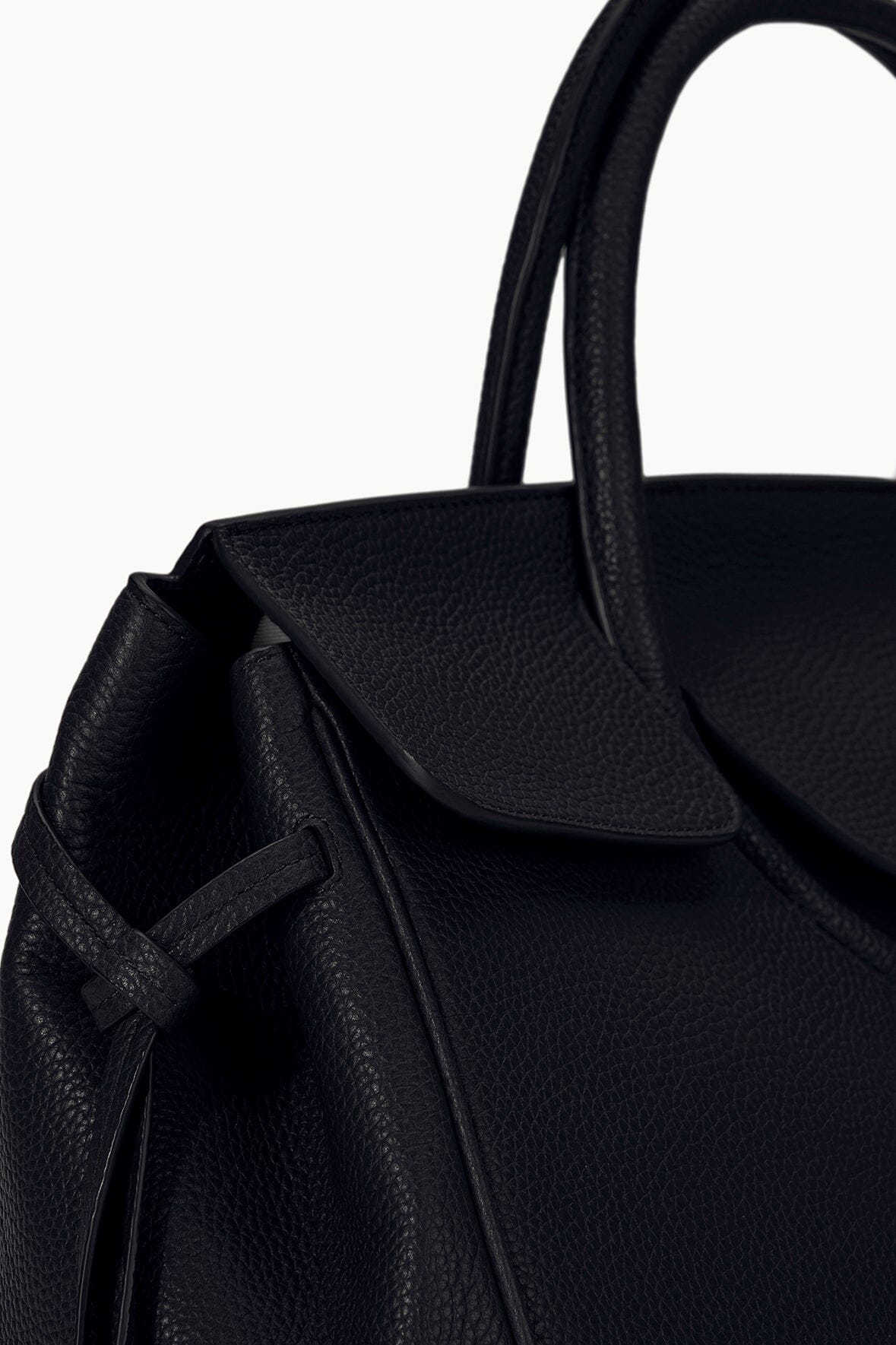 STAUD Handbags Maude Carryall Black