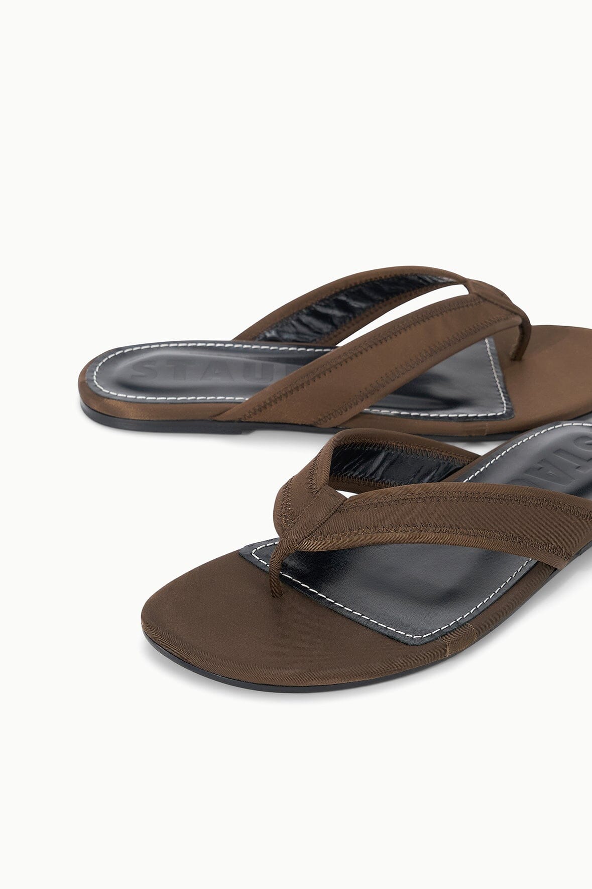STAUD Shoes Nova Thong Espresso