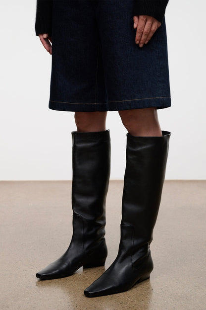 STAUD Shoes Wally Flat Boot Black