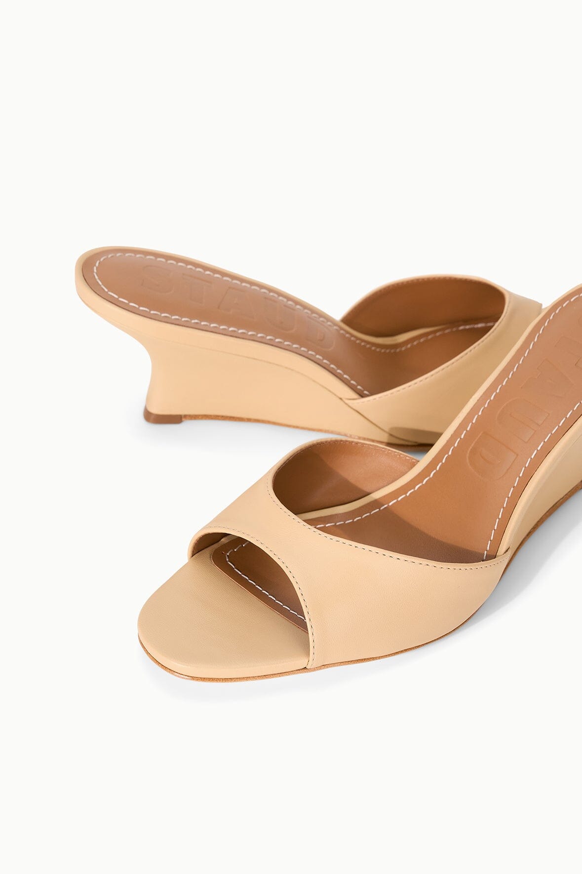 STAUD Shoes Brigitte Wedge Porcini