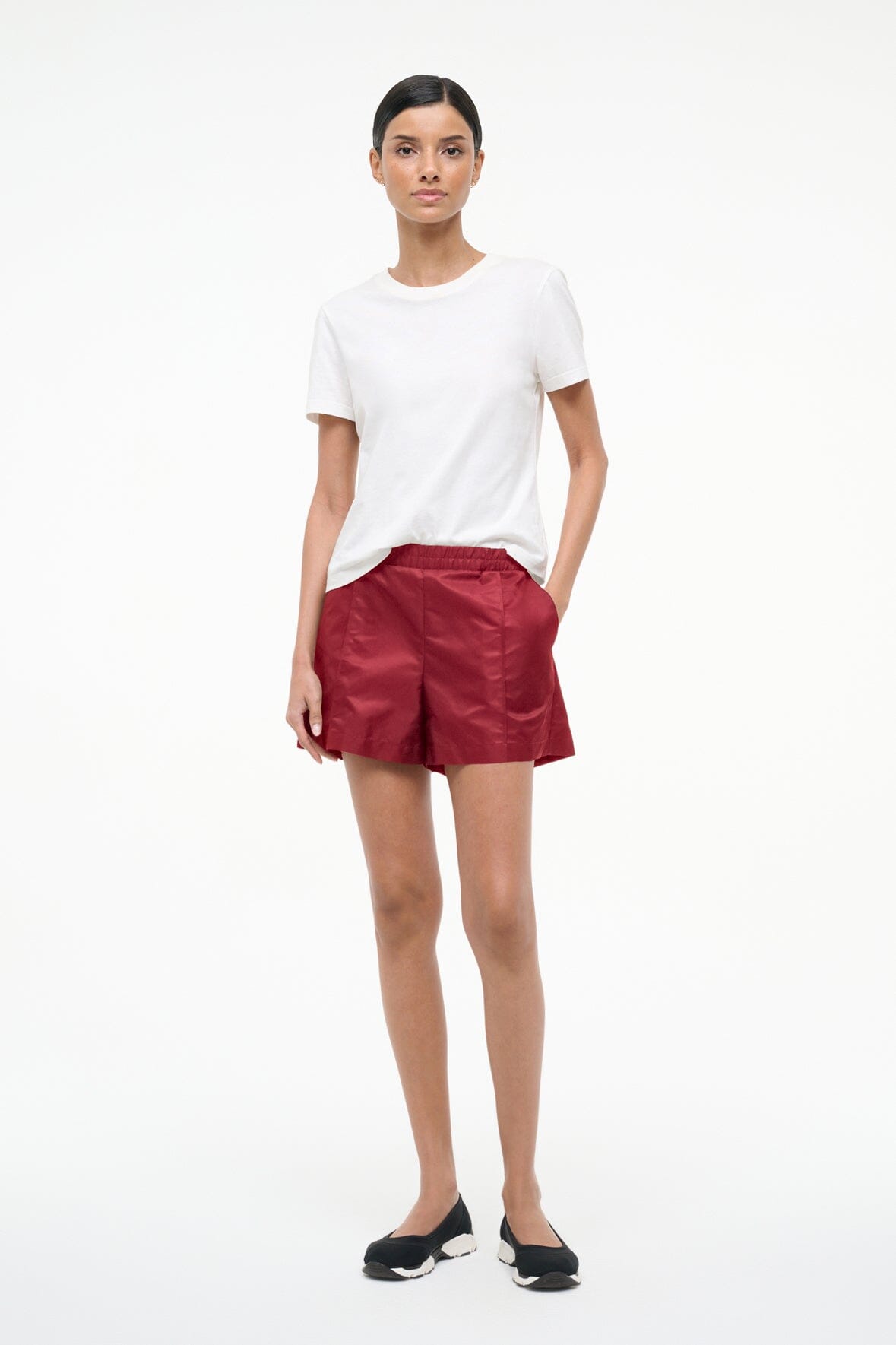 STAUD Sale Taurus Short Deep Red
